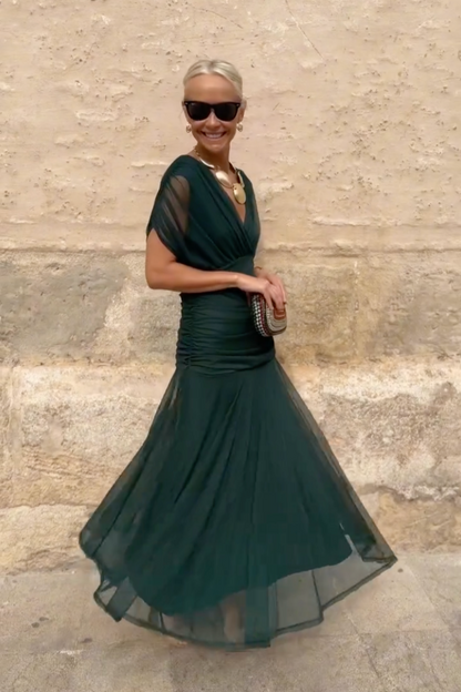 Louise | Elegancka Maxi Sukienka na Przyjęcie z Dekoltem w Serek