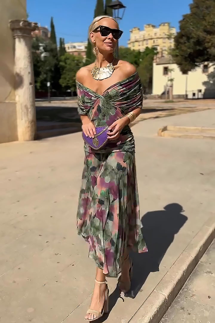 Louise | Elegancka Maxi Sukienka na Przyjęcie z Dekoltem w Serek