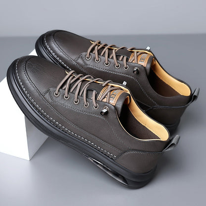 Carson – skórzane sneakersy męskie ELARA, widok z boku