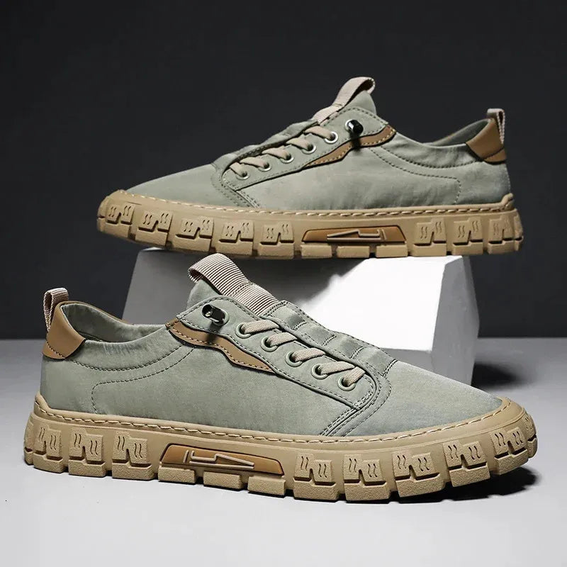 Sneakersy Highland ELARA – zbliżenie na wzmocnione przeszycia i sznurowanie